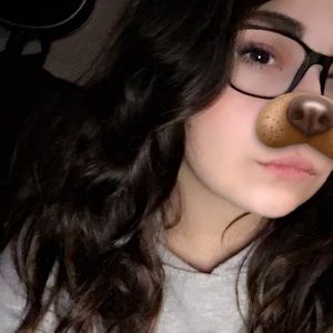 Meet your Posher, Isabel